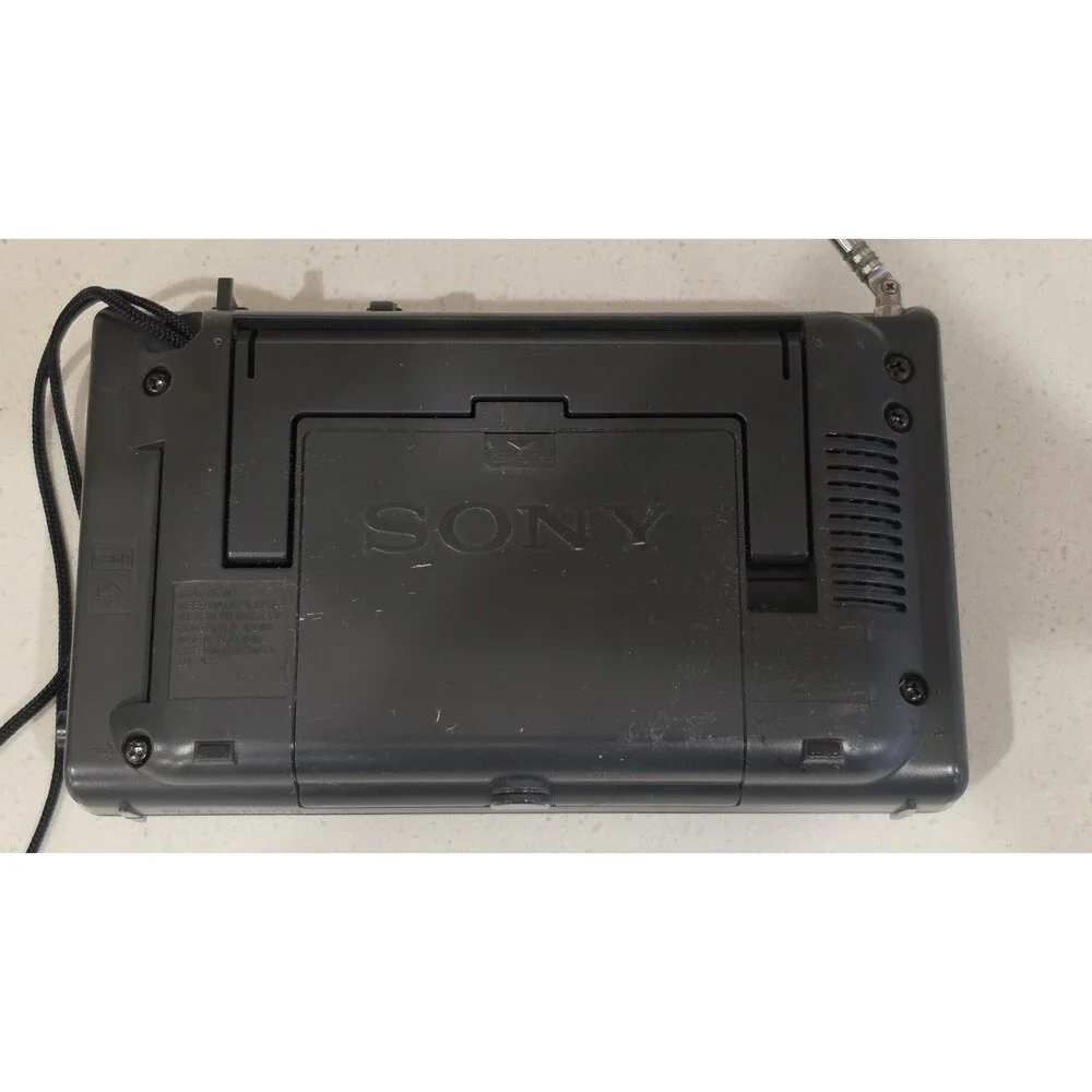 Sony ICF-SW800 FM SW 2 Band Short Wave Radio